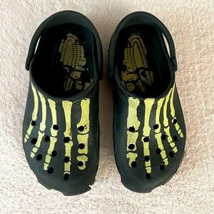 Worn Crocs X Pleasures Glow in the Dark Skeleton Crocs